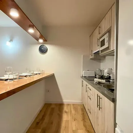 Markethome Neptuno Front 1bdr アパート *