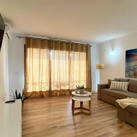 Markethome Neptuno Front 1bdr